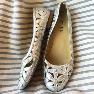 Michael Kors Ballet Flats Silver Metallic Leather